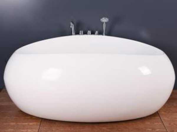 圆形浴缸还是方形浴缸好？圆形浴缸的尺寸是多少？