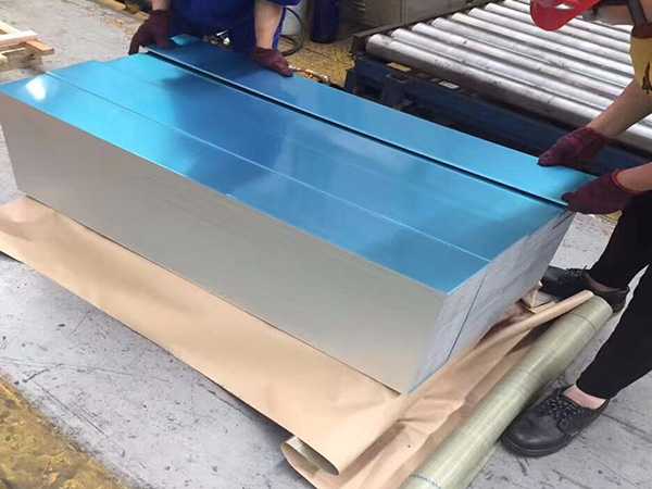 铝塑板颜色有哪些_铝塑板怎么样