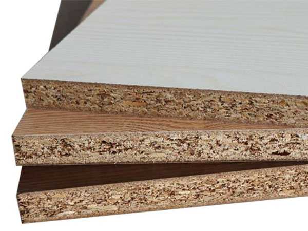 索菲亚的板材有几种_实木颗粒板有什么优点